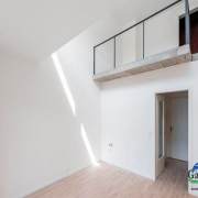 APARTAMENTO DE 2 DORMITORIOS,  ESTILO “LOFT” EN PRAGA